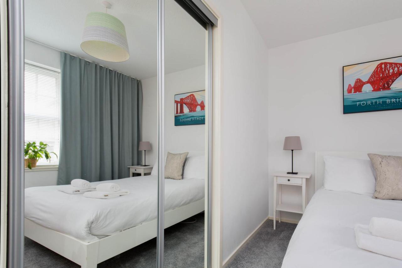 Modern Grassmarket Apartment Edinburgh Exterior photo